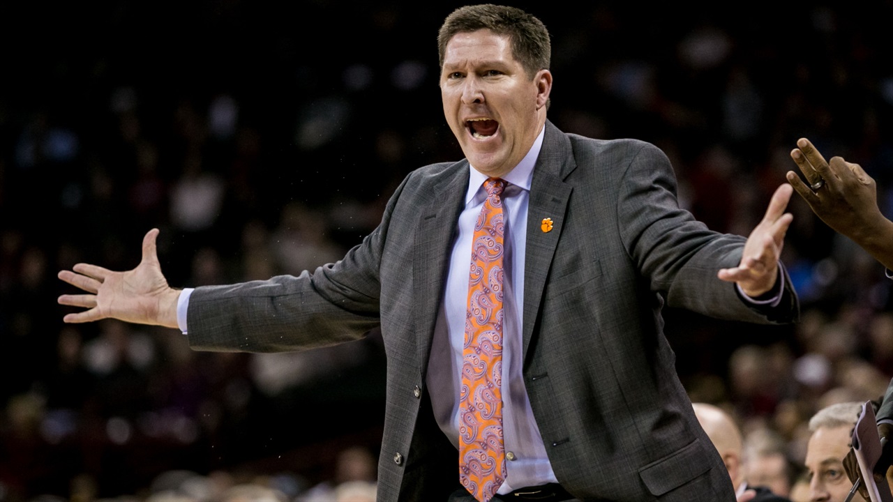 Brad Brownell pleads for sold-out crowd as Clemson Basketball hosts ...