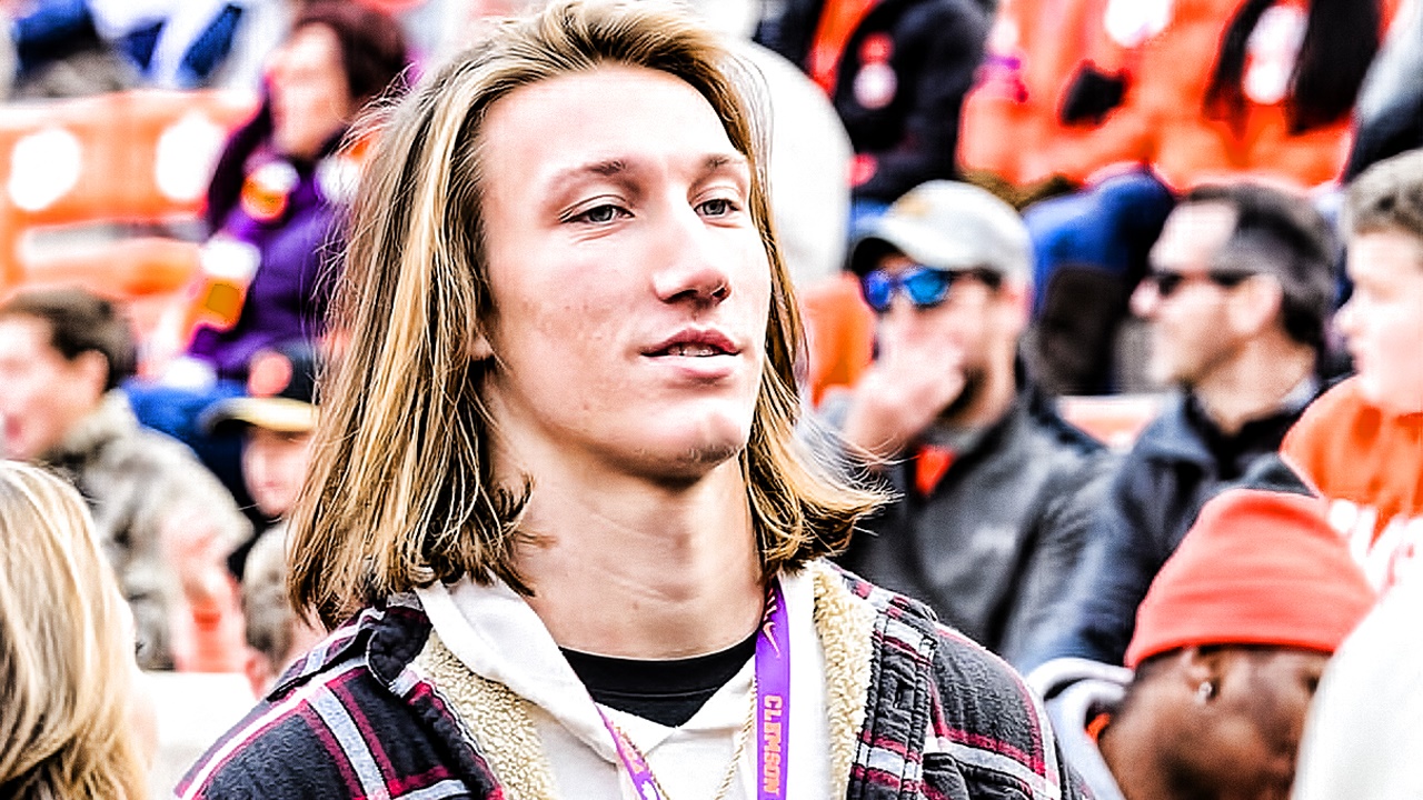 150 Days until Kickoff: Can Trevor Lawrence live up to the ...