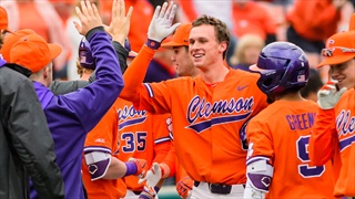 Clemson starts 2019 on right foot with Opening Day victory