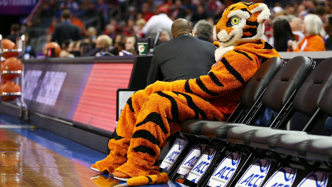 Clemson Basketball Has Seats To Fill Before Next Season