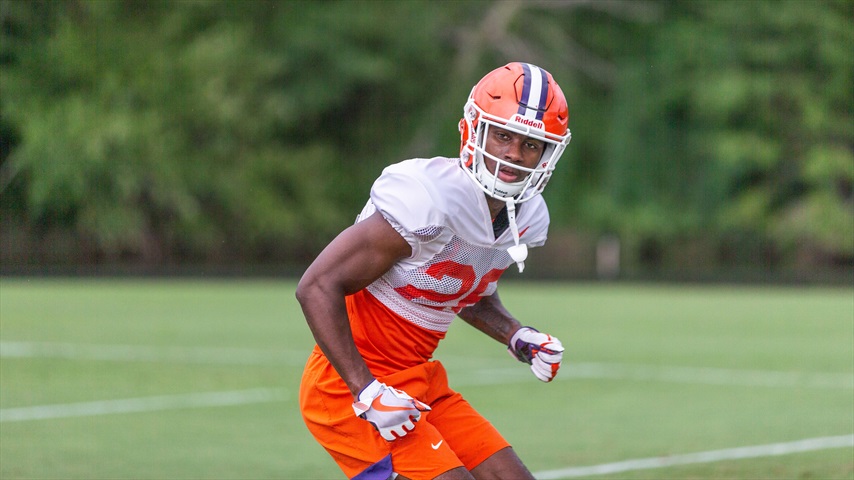 Former Clemson CB A.J. Terrell taught us a lot, says Sheridan Jones