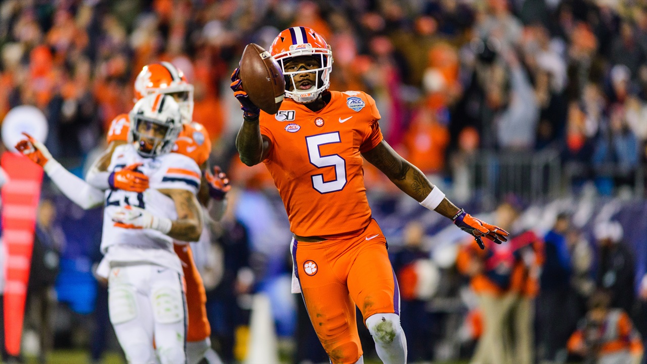 Higgins gives his top 3 wide receivers all-time from Clemson