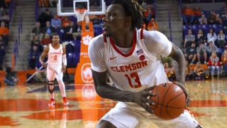WATCH: Clemson's Tevin Mack's 32 Points Key in Big Win Over 'Cuse