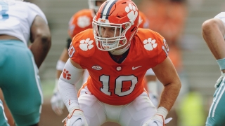 Baylon Spector has high praise for young linebackers
