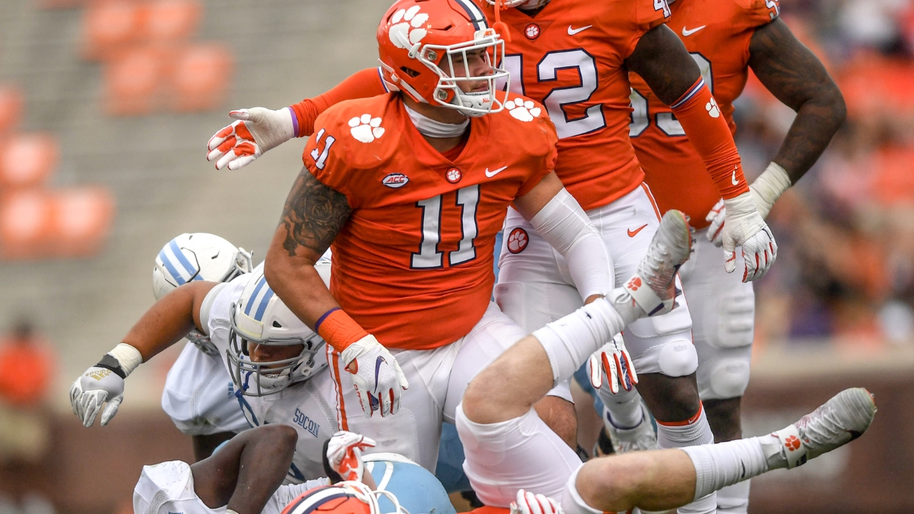 DeAngelo Malone Named to Bednarik Award Watch List for Second