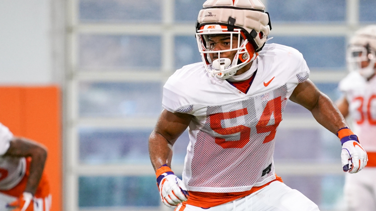 Clemson LB Jeremiah Trotter Jr. Named Draft Prospect Steelers Should Be  Monitoring By CBS Sports - Steelers Depot