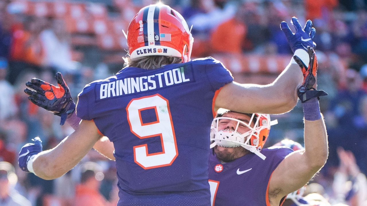 Briningstool leads one-man Clemson TD drive