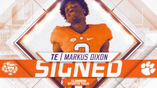 Tight End Markus Dixon signs with Clemson