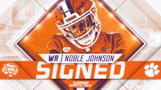 Four-star Texas WR signs with Clemson