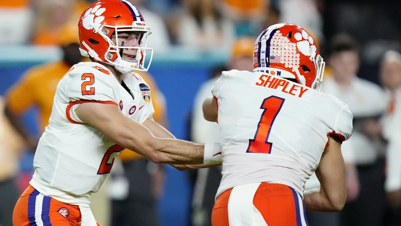 Capital One Orange Bowl: Tennessee Volunteers vs. Clemson Tigers