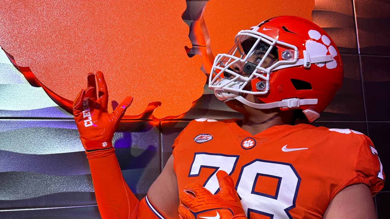 Clemson Football recruiting: Every 2025 recruit Clemson has offered