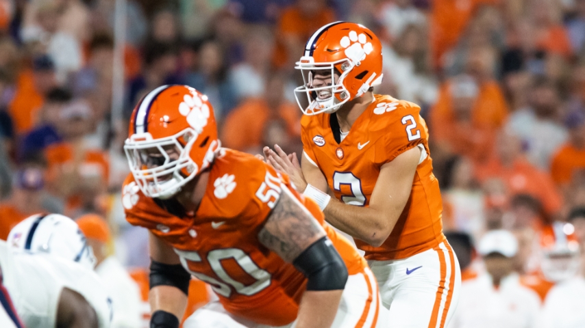Collin Sadler during a Clemson game