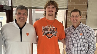 Four-star Clemson offensive line target: "It feels like a good fit... I am a priority"