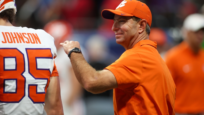 Ranking Dabo Swinney Outside the Top 25 Is an Overreaction