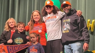 Tayveon Wilson Soaks in Official Visit, Helps Recruit Trenches for 2026
