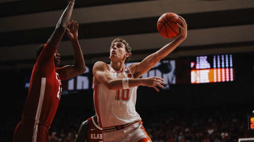 Tigers’ Second Half Rally Comes Up Short in 90-84 Loss at #12 Alabama