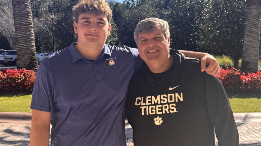 Elite Offensive Lineman Updates Clemson's Status