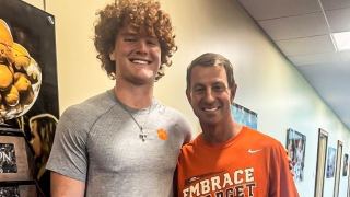 Five-Star 2028 DL Visiting Clemson for Elite Junior Day as Reclassification Buzz Builds