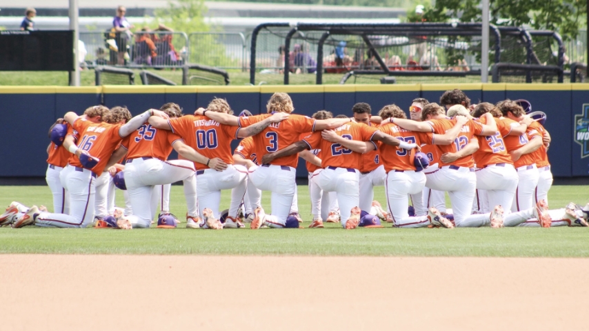 No. 9 Virginia Edges Clemson 5-4