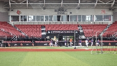 Nugent’s Walkoff Homer Lifts Louisville Over Clemson 7-5 In 10 Innings