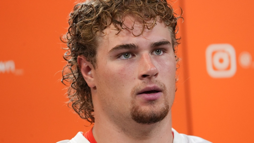 ‘It’s my time’: Sammy Brown embraces new role as the voice of Clemson’s defense